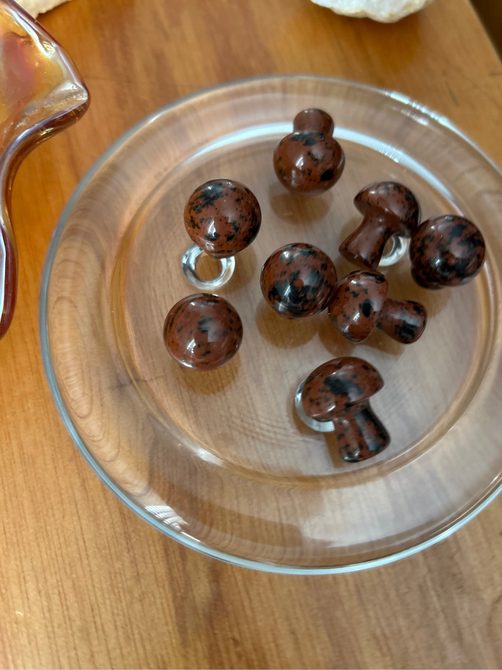 Mahogany Obsidian Mushroom