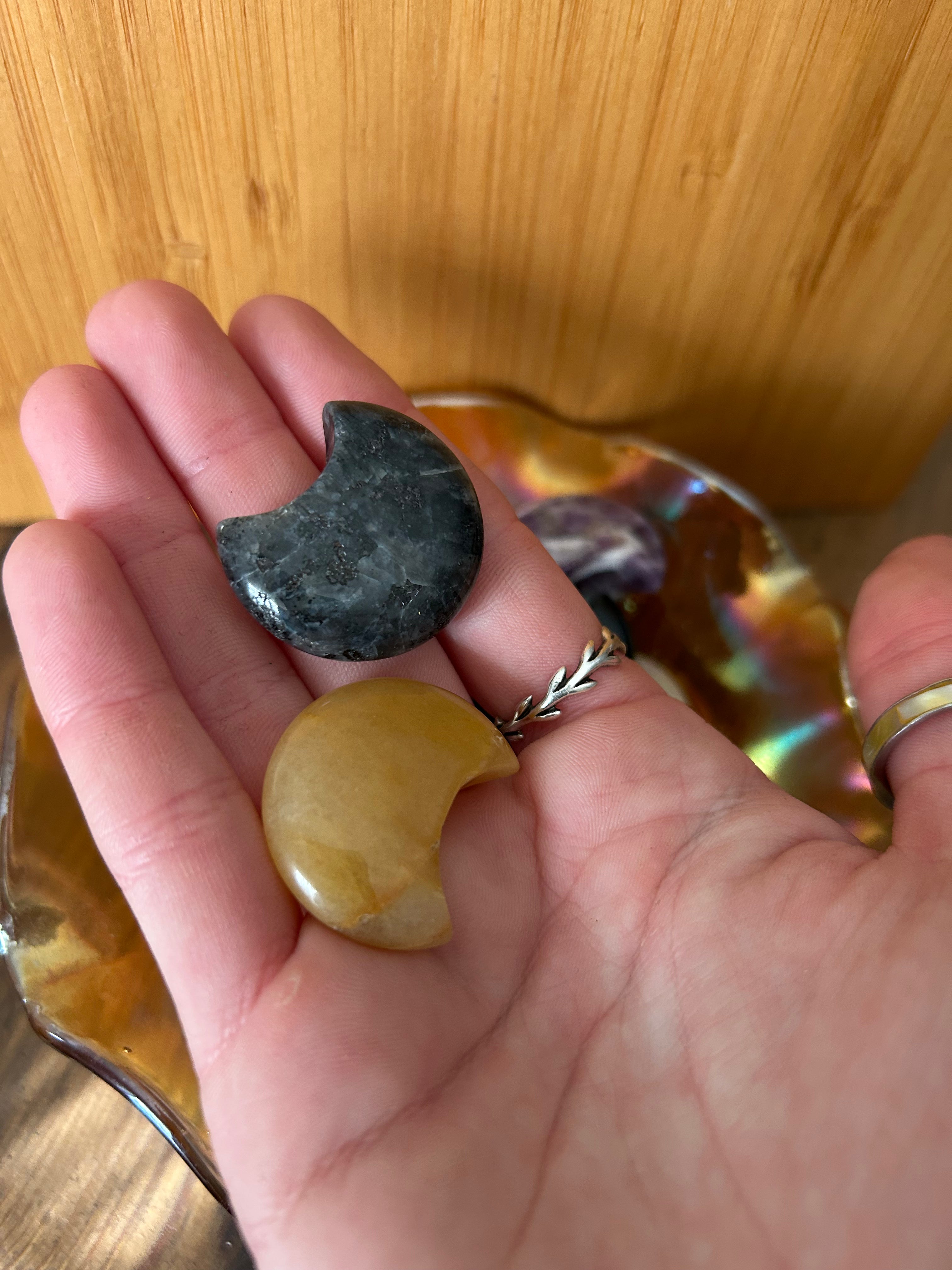 Mini Moon