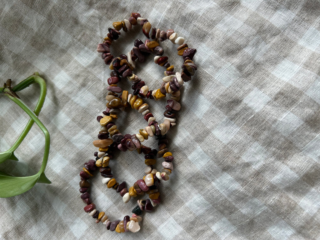 Mookaite Chip Bracelet