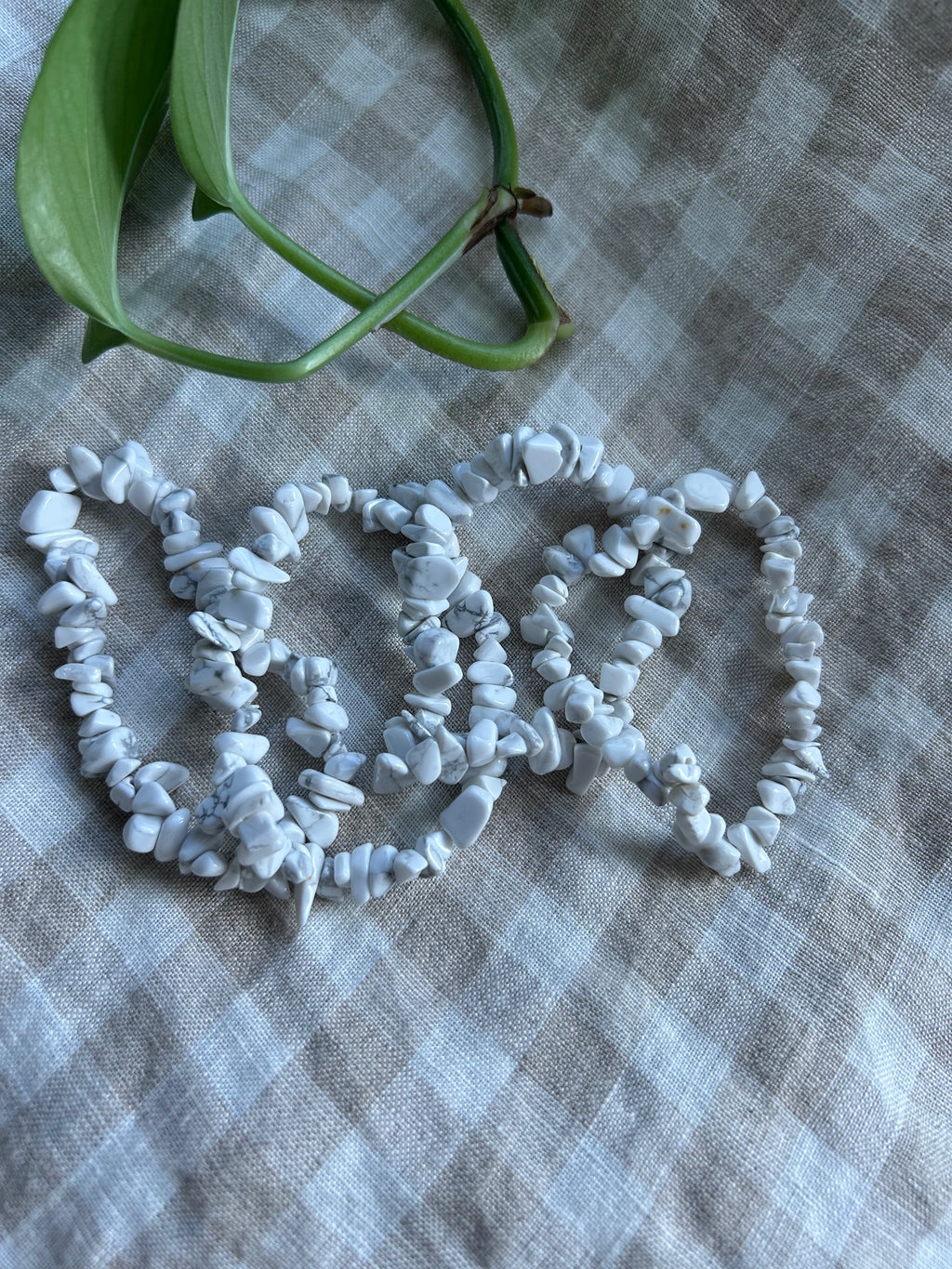 Howlite Chip Bracelet