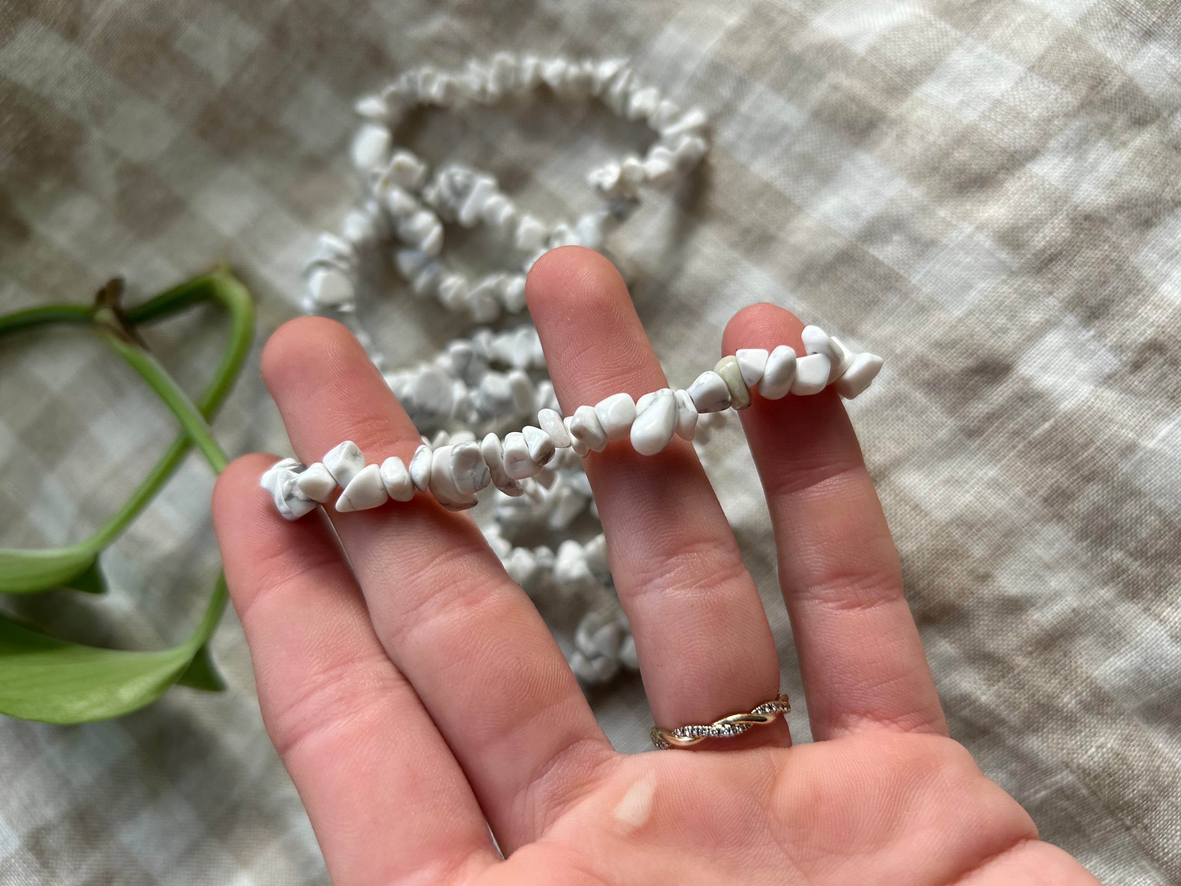 Howlite Chip Bracelet